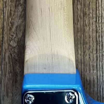 WASHBURN PRO X-SERIES X-10 HSS ELECTRIC GUITAR 2006 BLUE (USED) image 8