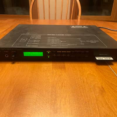 Roland GR-50 Guitar Synthesizer