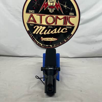 Shure SM7dB Active Cardioid Dynamic Microphone with Built-In Preamp image 1