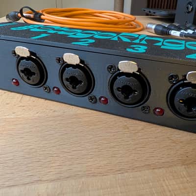 4 Port Ethernet Stage Box with Phantom Power Indicators image 4