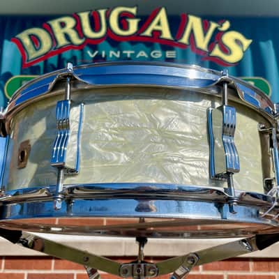 1960s Ludwig 5x14 Jazz Festival Snare Drum White Marine Pearl image 3
