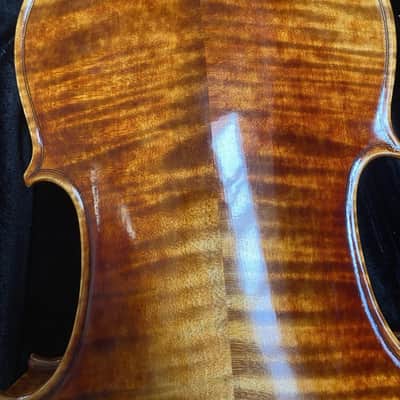 Mint Open Box Krutz 400 Series Step-Up 16" Viola, model A640; with Case, Bow, Rosin image 6