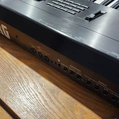 Korg Trinity V3 Black image 3