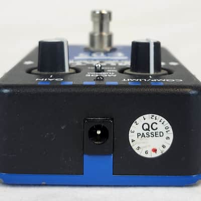 EBS MultiComp Analog, High-Performance Multi-Band Compressor Pedal, True Bypass image 6