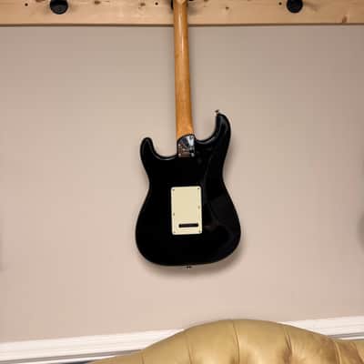 2016 Fender American Elite Stratocaster HSS Shawbucker with Maple Fretboard  - Mystic Black image 3