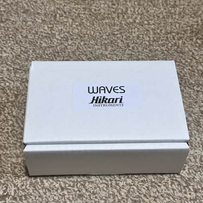 Hikari Instruments WAVES Analog VCO + Waveshaper [Mint] image 2