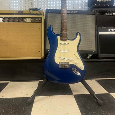 Fender Standard MIM Stratocaster with Rosewood Fretboard 2005 - 2008 - Electron Blue image 1