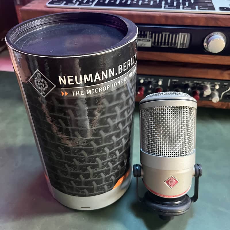 Neumann BCM 104 Large Diaphragm Cardioid Condenser Microphone