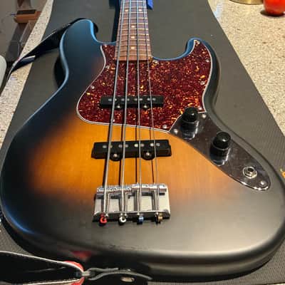 Fender/Squier Jazz bass w/ Lindy Fralin and mods - tobacco burst image 1