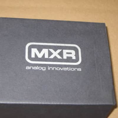 lightly handled MXR EMPTY BOX ONLY for CSP105 Custom Shop '75 Vintage Phase 45 Phase Shifter (NO pedal / NO paperwork) 2010s - BOX: Black Cardboard / LABEL: Orange & Black / GRAPHIC: Silver image 10