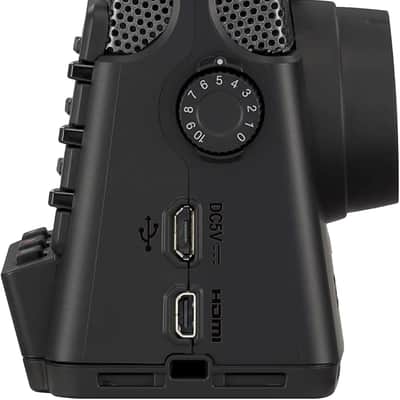 Zoom Q2n-4K Handy Video Recorder, 4K/30P Ultra High Definition Video, Compact Size, Stereo Microphones, Wide Angle Lens, for Recording Music, Video, YouTube Videos, Livestreaming image 5