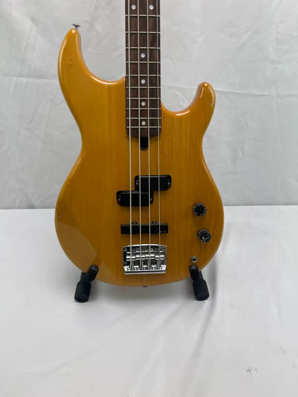 Yamaha BB400 Bass Guitar Vintage 80s MIJ Japan image 1