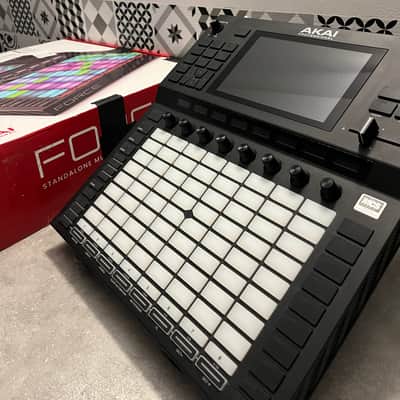 Akai Force Standalone Music Product / DJ Performance System 2019 - Black image 2
