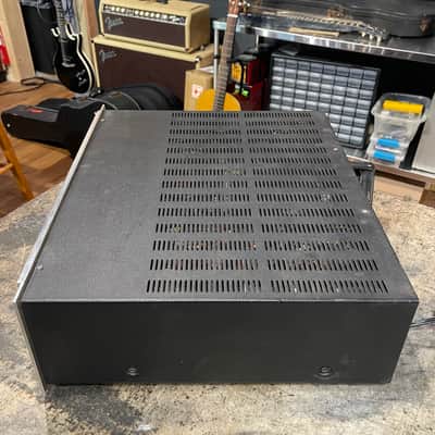Marantz Model 2238B 38-Watt Stereo Solid-State Receiver 1977 - 1979 - Silver image 5