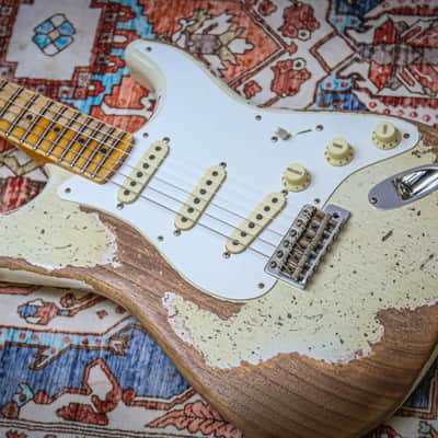 FENDER USA Custom Shop '56 Reissue Stratocaster Ltd Super Hvy Relic "Ivory" (2023) image 6