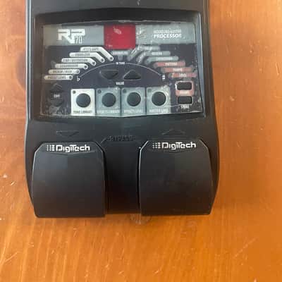 Yamaha FX500 Guitar Simul Effect Processor / Multi-Effects with AC