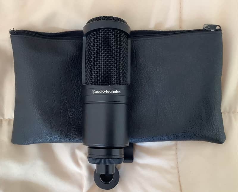 Audio-Technica AT2020 Large Diaphragm Cardioid Condenser Microphone 2010s - Black image 1