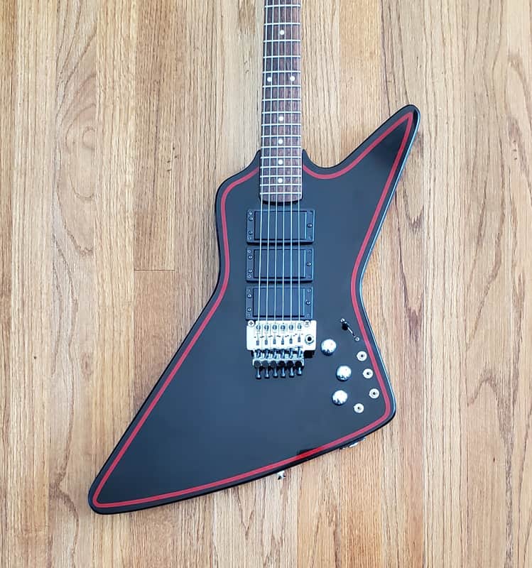 Harmony 818b Gibson Explorer Copy || Active Splittable HHH pickups || Black and Red image 1