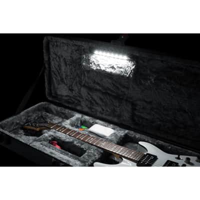 Gator TSA ATA Molded Electric Guitar Case LED - Case for electric guitars image 9
