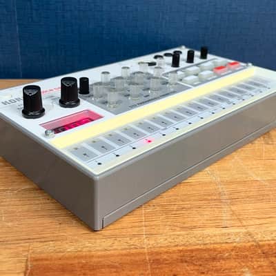 [Excellent] Korg Volca Sample 2 Digital Sample Sequencer - White image 2