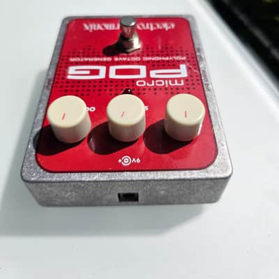 Electro-Harmonix Micro POG Polyphonic Octave Generator 2007 - Present - Red / Gray image 3