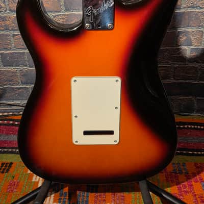 Fender 1994 Strat Plus Rosewood Fretboard 3-Color Sunburst w/ OHSC, Lace Sensor Neck & Middle Pickups, SD Single Coil-Sized Bridge Humbucker & Piezo Pickup System image 18