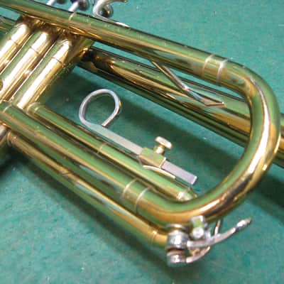 Bach Bundy Trumpet 1973 - Reconditioned - Original Case & Bach 7C MP image 5