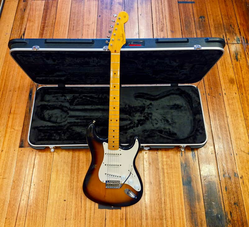 Fender American Vintage '57 Reissue Stratocaster - 1994/1995