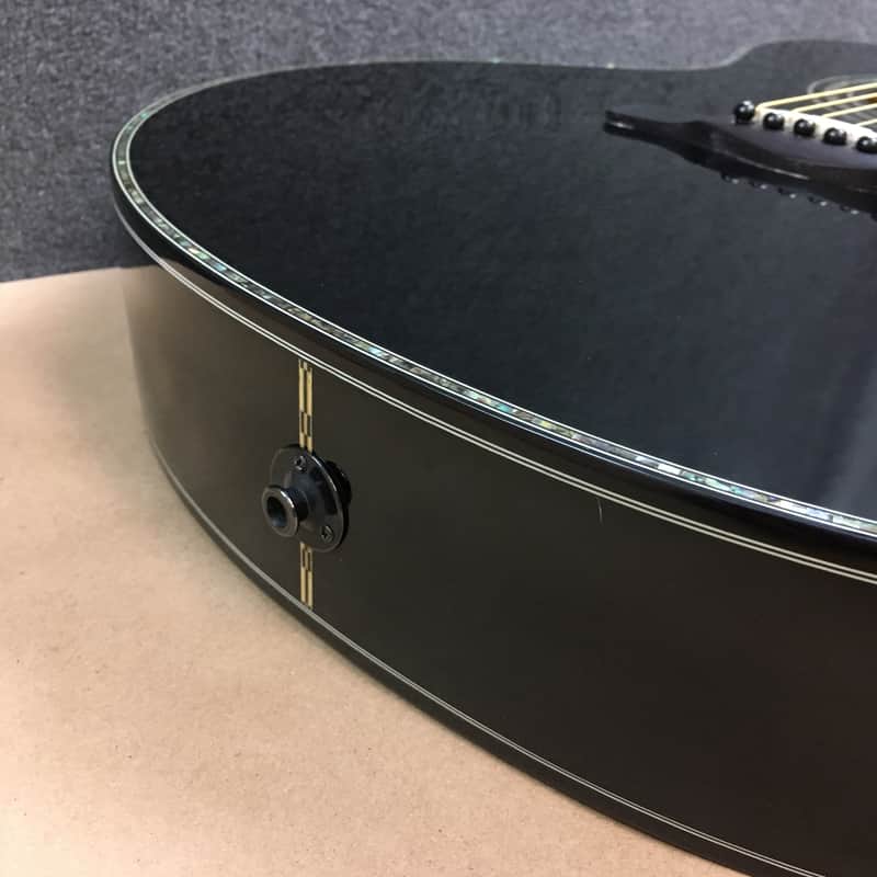 Samick TMJ-17CE Blackbird Acoustic-Electric Guitar Fishman Pickup