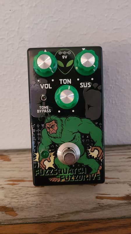 Interstellar Audio Machines Fuzzsquatch Fuzzdrive 2022 - Present - Black / Green image 1