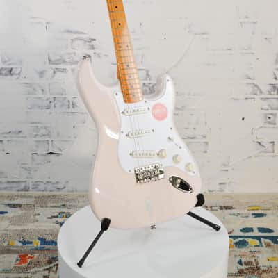 Squier Classic Vibe 50s Stratocaster Electric Guitar White Blonde With Gig Bag image 3