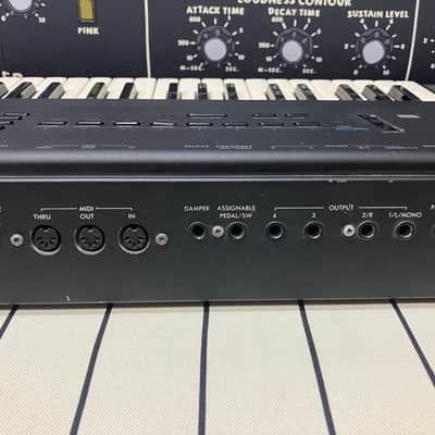 Korg X2 with manual image 11