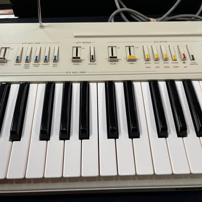Yamaha PS-20 Automatic Bass Chord System 1981 - White - With Case image 3