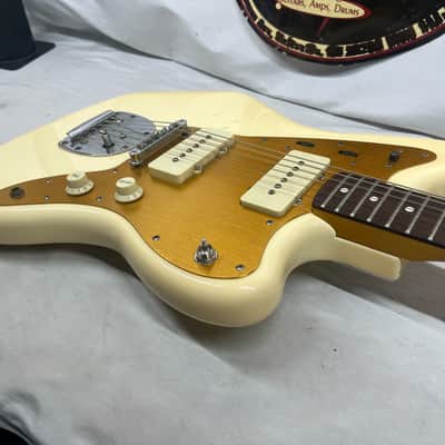 Squier J Mascis Jazzmaster Electric Guitar - Vintage White image 16