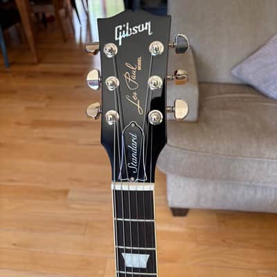 Gibson Standard Les Paul 2019-Present  - Lemon burst image 4