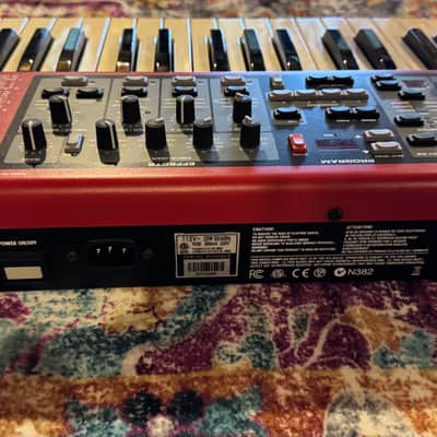 Nord Electro 4D SW61 Semi-Weighted 61-Key Digital Piano 2013 - 2015 - Red image 8