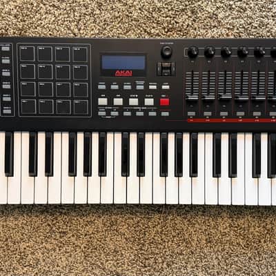 Akai MPK249 2014 - Present - Black