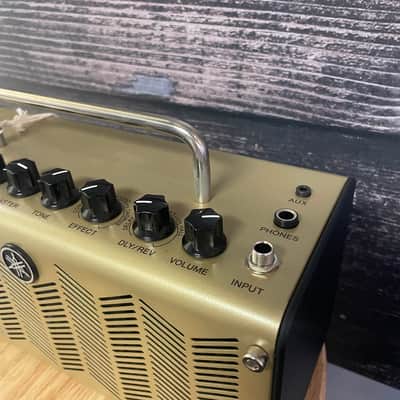 Yamaha THR5A 10-Watt 2x3" Stereo Digital Modeling Acoustic Guitar Combo 2012 - Present - Gold image 3