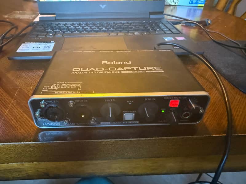 Roland UA-55 Quad-Capture USB 2.0 Audio Interface | Reverb