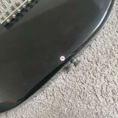 Silvertone Silvertone SSS Electric Guitar, Basswood Body and Maple Neck - Black image 15