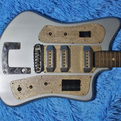 Formanta Solo II Soviet Offset Electric Guitar Jaguar Jazz With Fuzz image 2