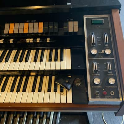 Hammond x66 + tone cabinet image 2