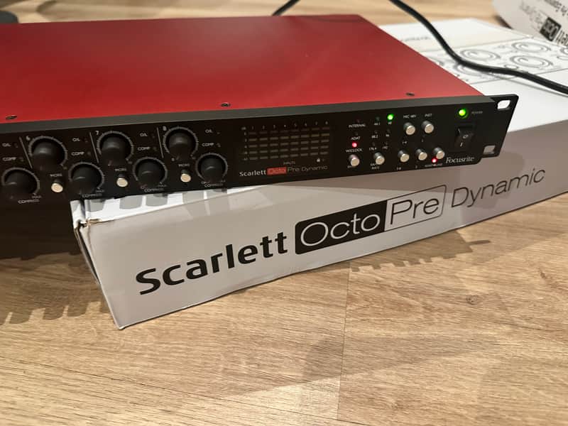 Focusrite Scarlett OctoPre Dynamic 2017 - Present - Black image 1