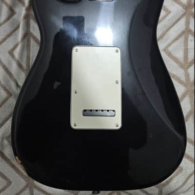 Fender Stratocaster 1984-1987 image 2