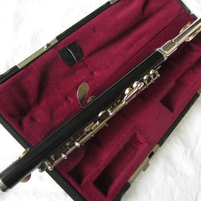 Yamaha YPC-32 Piccolo - Excellent Condition ! image 5