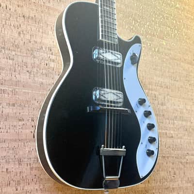 Silvertone Jupiter 1423 1960's image 8