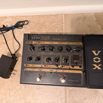Vox ToneLab ST Valvetronix Multi-Effects & Amp Modeler Pedal w/ Power Supply image 2