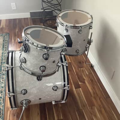 DW Performance Series 3 Piece Kit White Marine w/Extras image 7
