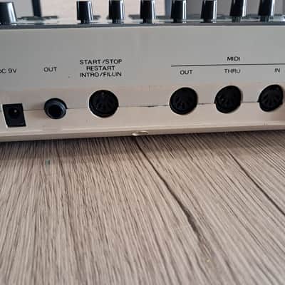** RARE/ make me an offer** Royal AR 200 drum machine image 8