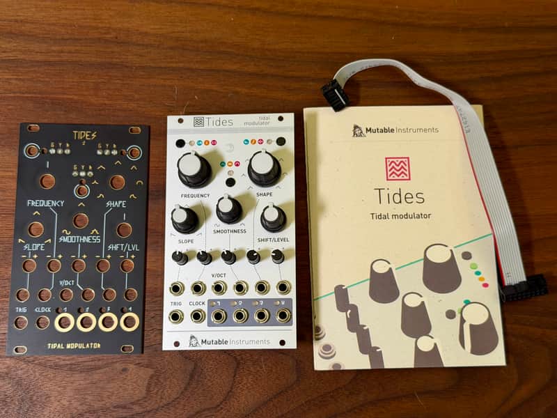 Mutable Instruments Tides V2 2018 - Silver & Black panels image 1
